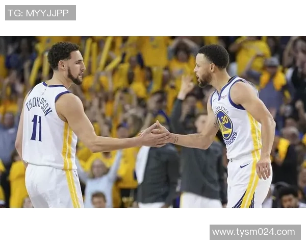 2016年17年骑士与勇士总决赛第六场精彩对决回顾与分析